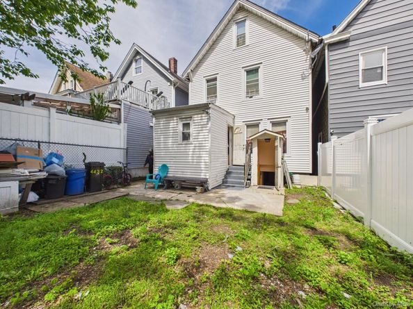 4432 Carpenter Avenue, Bronx NY 10470
