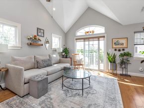 206 Anchor Court, Copiague NY 11726