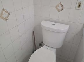 89-81 217th Street, Queens Village NY 11427