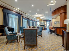 3000 Royal Court 3201, North Hills NY 11040