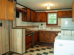 22 Oakland Avenue, Port Jefferson Station NY 11776