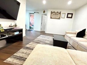 20 Wendell Street C39, Hempstead NY 11550