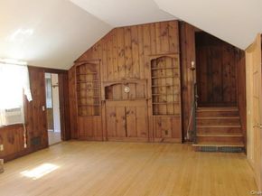 2 Hemlock Court, Bay Shore NY 11706