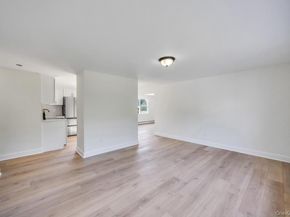 7 Sunrise Lane, Levittown NY 11756