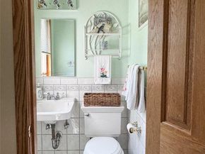 8 Donnatella Lane, Nesconset NY 11767