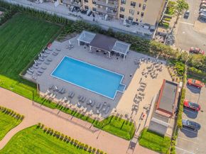 2 Richmond Road 3R, Lido Beach NY 11561