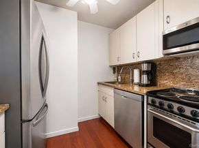 2 Richmond Road 3R, Lido Beach NY 11561