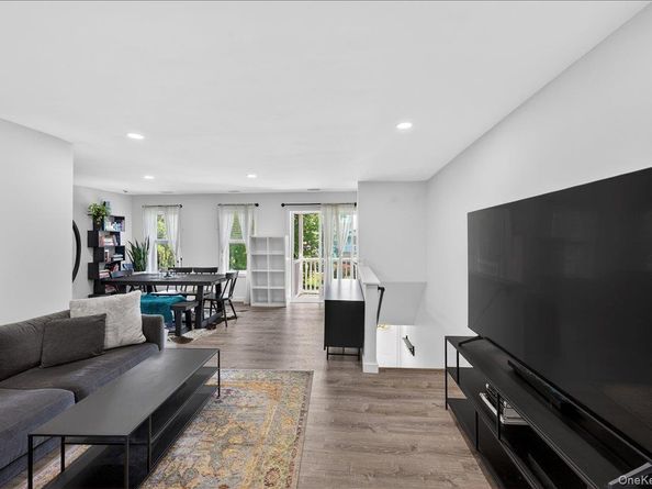223 Artist Lake Drive, Middle Island NY 11953