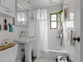 67-65 136th Street B, Flushing NY 11367