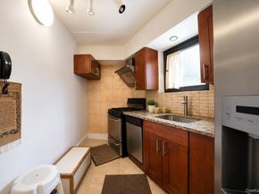 6236 59th Drive B2, Maspeth NY 11378