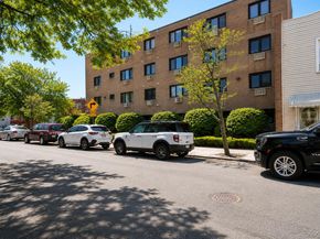 6236 59th Drive B2, Maspeth NY 11378