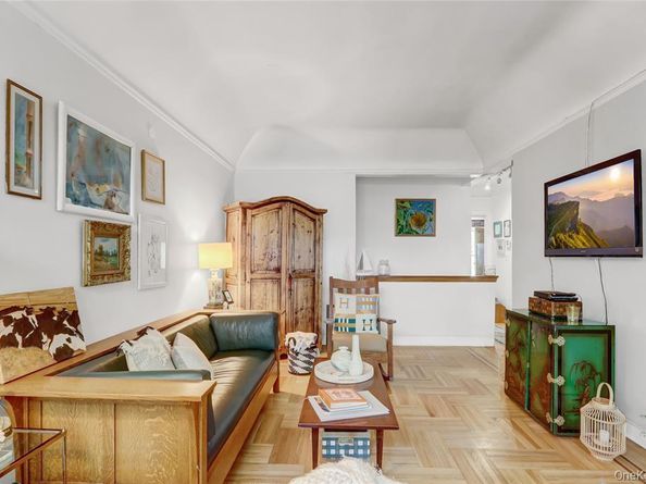 4409 Bedford Avenue, Brooklyn NY 11229