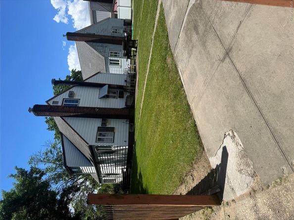 8019 Grand Central Parkway, East Elmhurst NY 11370