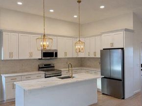 9 N Walnut Place, Massapequa NY 11758