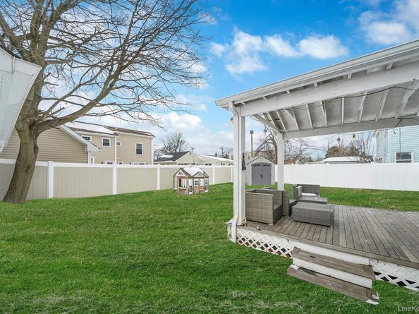 10 Nehring Avenue, Babylon NY 11702