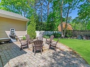 21 Jones Road, Hampton Bays NY 11946