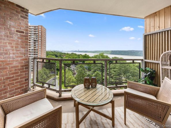 5900 Arlington Avenue 10R, Bronx NY 10471