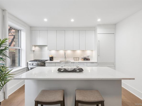 148-09 Northern Boulevard 1J, Flushing NY 11354