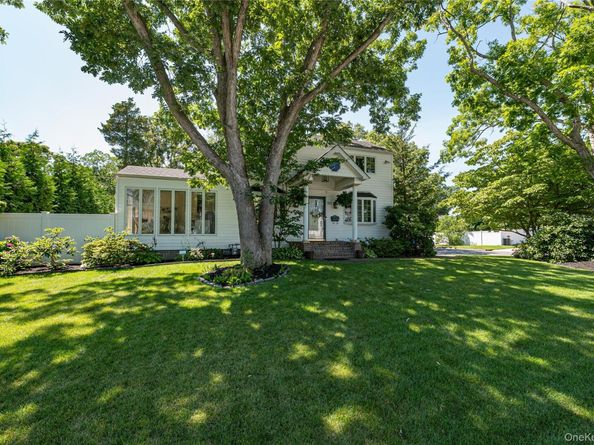 323 Eastwood Boulevard, Centereach NY 11720