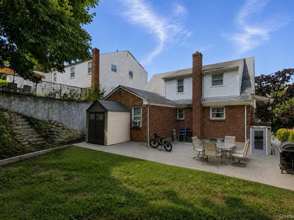 114 Greenvale Avenue, Yonkers NY 10703