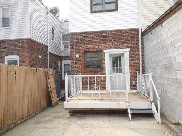 25-53 McIntosh Street, East Elmhurst NY 11369