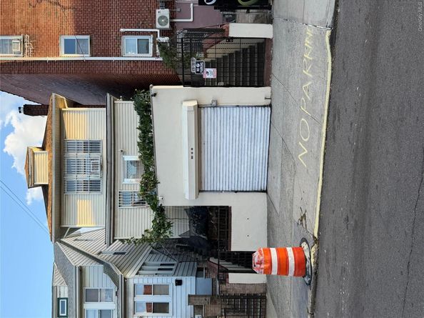108-38 37th Avenue, Corona NY 11368