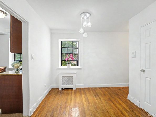 144-36 78th Avenue 2D, Flushing NY 11367