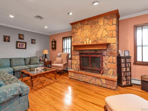 29-43 201st Street, Bayside NY 11360