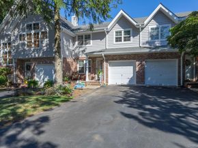 5 Sprucewood Boulevard, Central Islip NY 11722