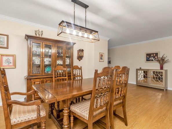 269-10 Grand Central Parkway 4V, Floral Park NY 11005