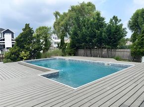 188 Sequams Lane Cen, West Islip NY 11795