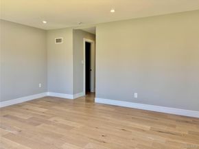 188 Sequams Lane Cen, West Islip NY 11795