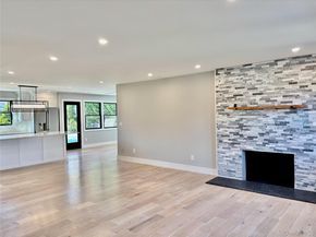 188 Sequams Lane Cen, West Islip NY 11795