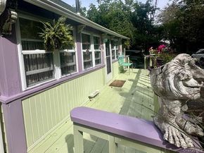 75 Upper Dock Road, Kings Park NY 11754