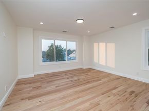 20 Baker Lane, Levittown NY 11756
