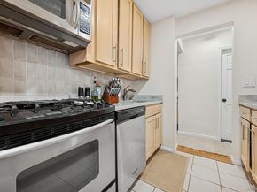 410 E Broadway 4B, Long Beach NY 11561