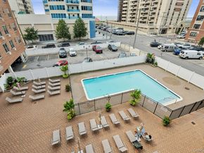 410 E Broadway 4B, Long Beach NY 11561