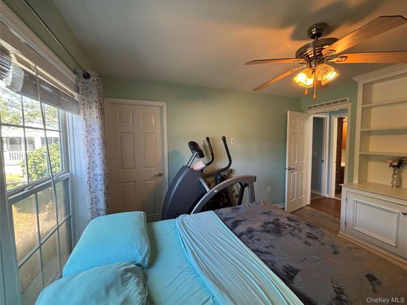1661 OLD COUNTRY Road 500, Riverhead NY 11901
