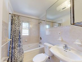 25701 149th Road, Rosedale NY 11422
