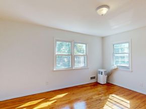 25701 149th Road, Rosedale NY 11422