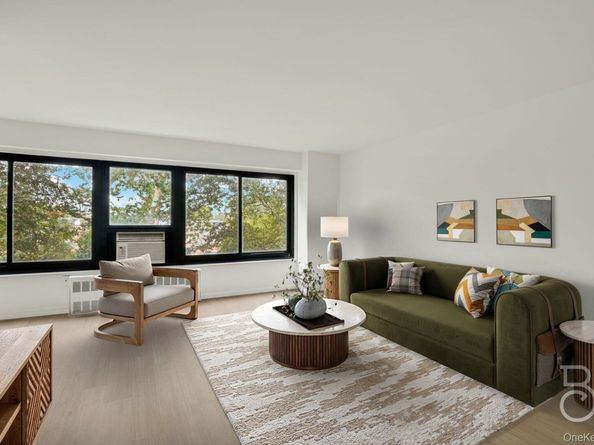 33-43 14th Street 4B, Astoria NY 11106