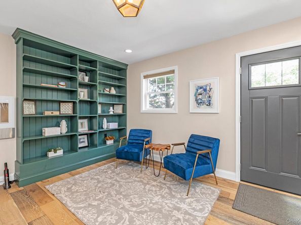1200 Roger Road, North Bellmore NY 11710