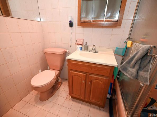 6062 Flushing Avenue, Maspeth NY 11378
