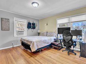 16 Hallock Lane, Rocky Point NY 11778