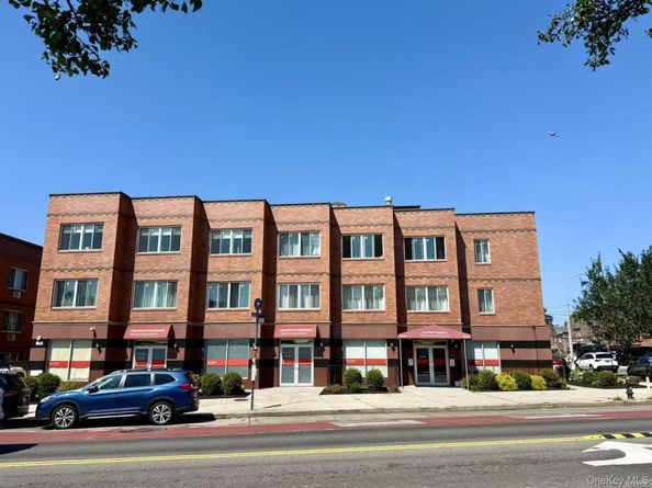 5804 Main Street 2D, Flushing NY 11355