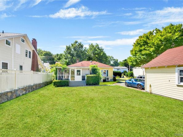 24 Gedney Terrace, White Plains NY 10605