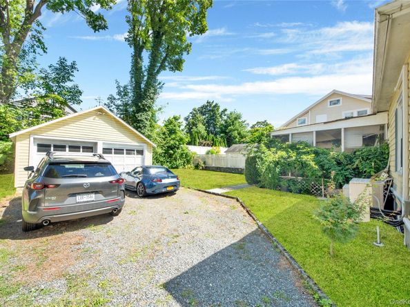24 Gedney Terrace, White Plains NY 10605