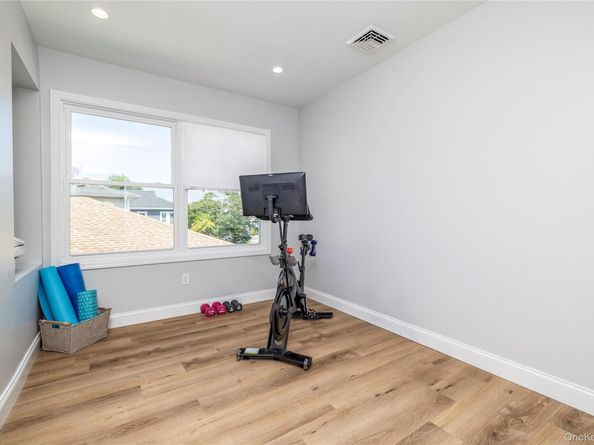 340 East Pine Street, Long Beach NY 11561