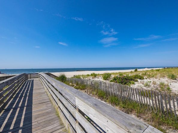 340 East Pine Street, Long Beach NY 11561