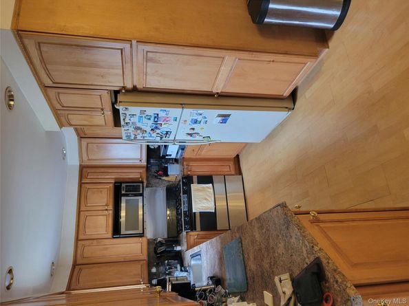 39 Barracuda Road, East Quogue NY 11942